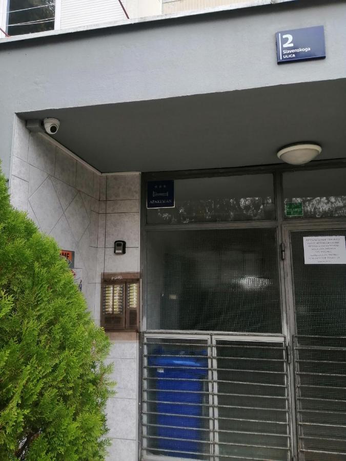 Apartman Stonewood West Загреб Екстериор снимка