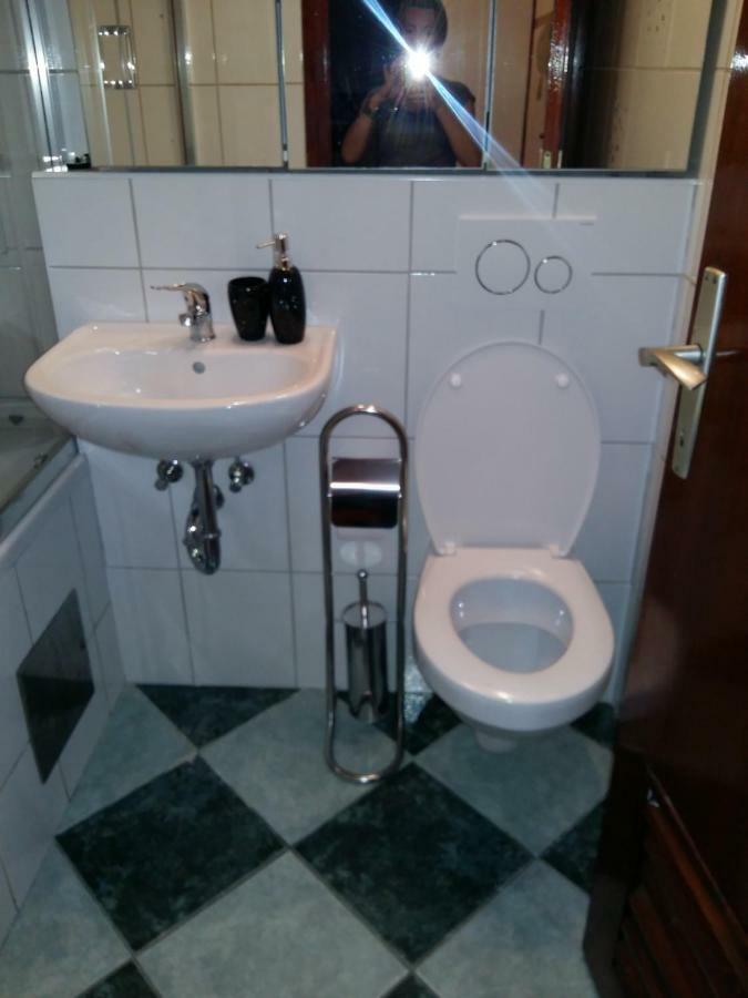 Apartman Stonewood West Загреб Екстериор снимка